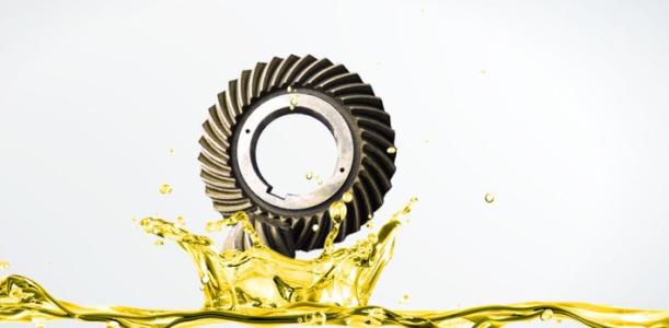 Lubricating oil contamination